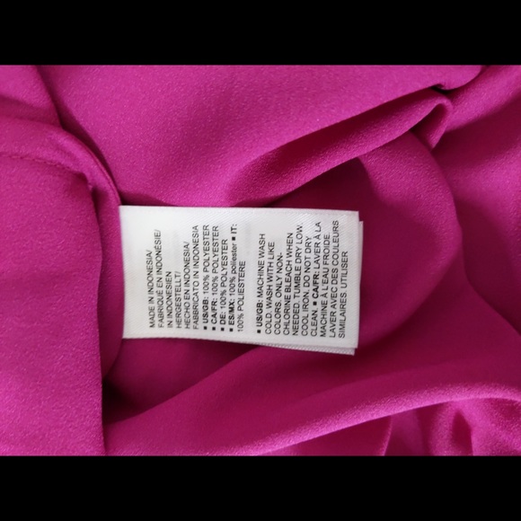 Lark & Ro Three Quarter Sleeve Blouse - Picture 8 of 9